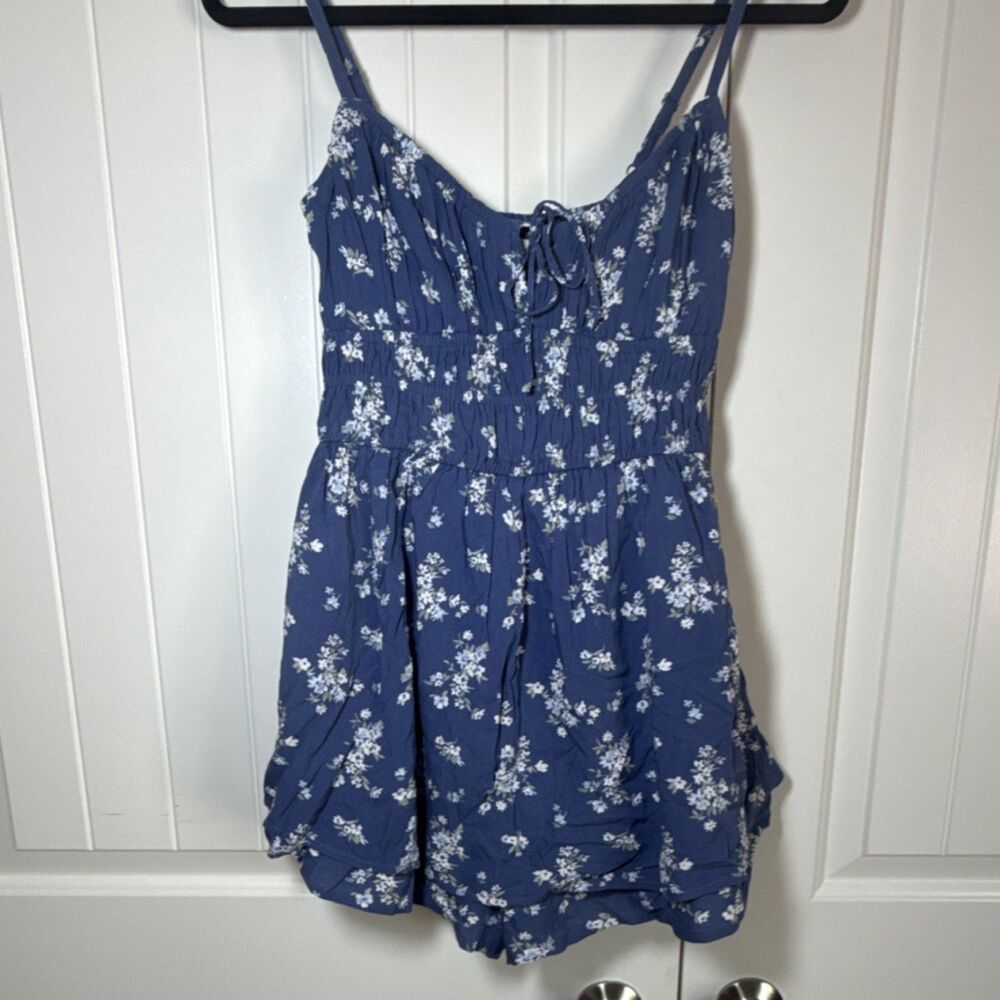 Hollister Blue Floral Romper Sleeveless V-Neck Adjustable Straps Pockets S